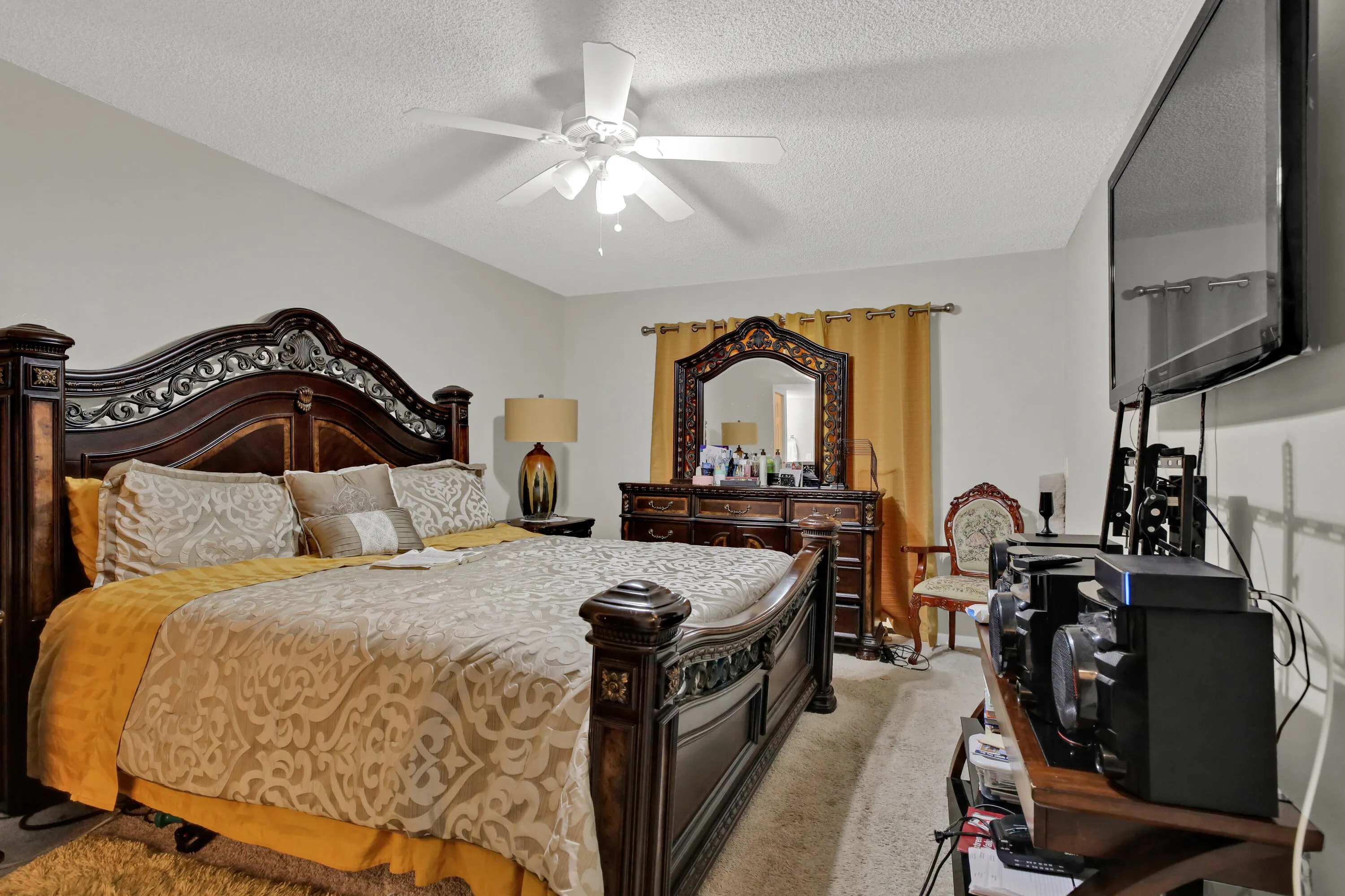 7843 WILLOW SPRING Drive #615