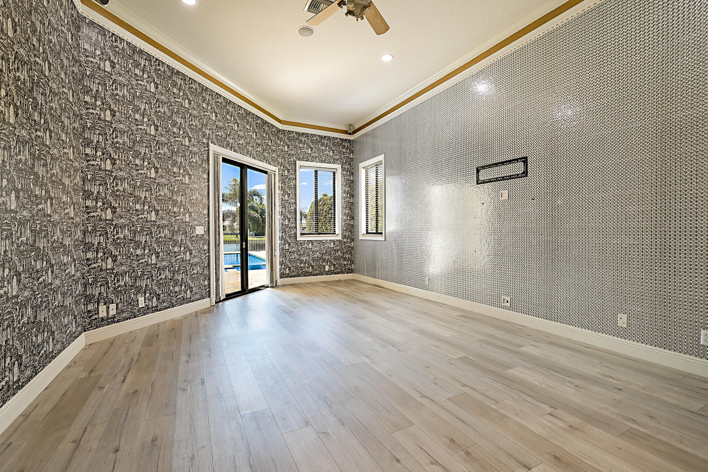 11618 MANATEE BAY Lane