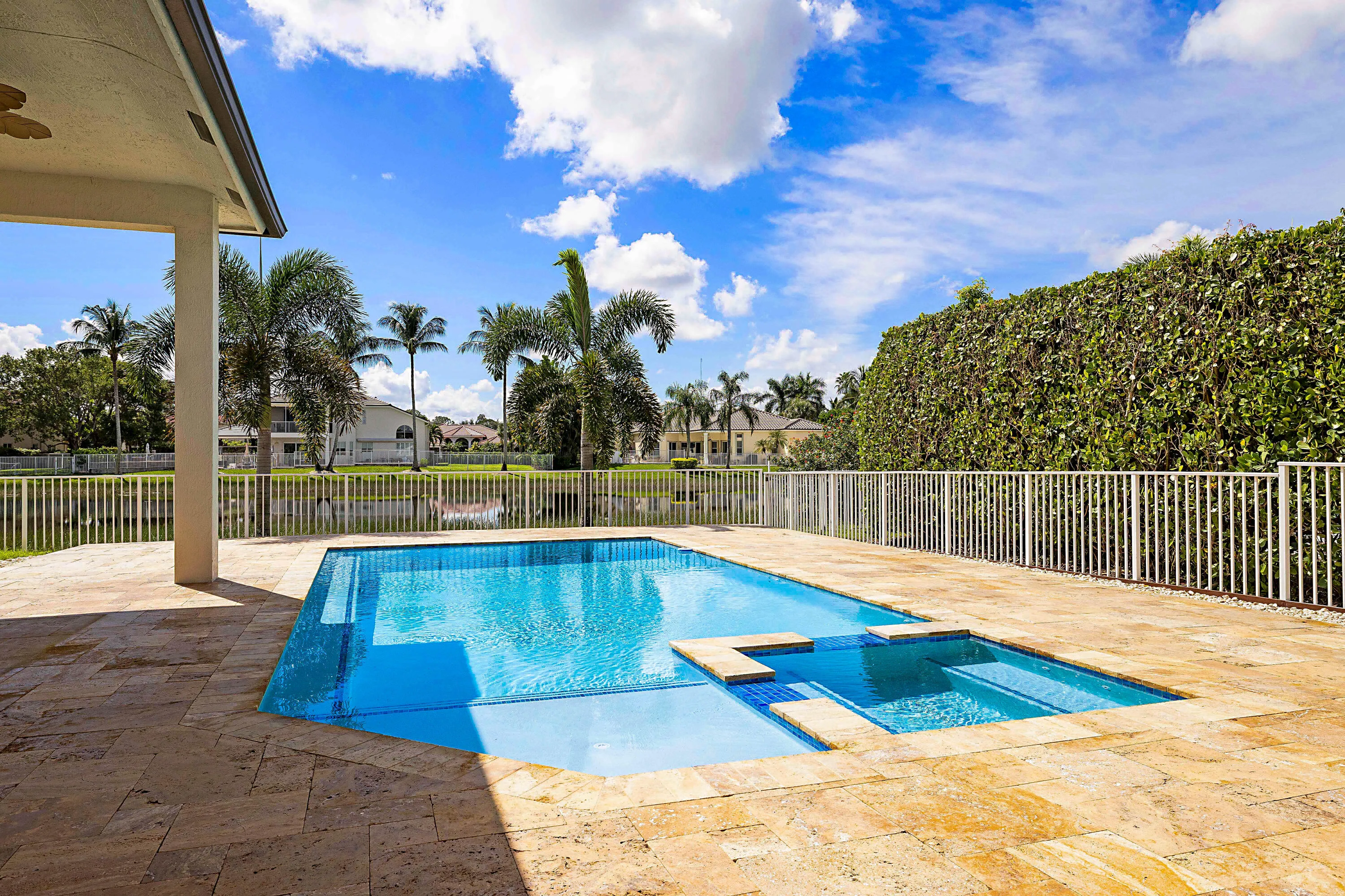 11618 MANATEE BAY Lane