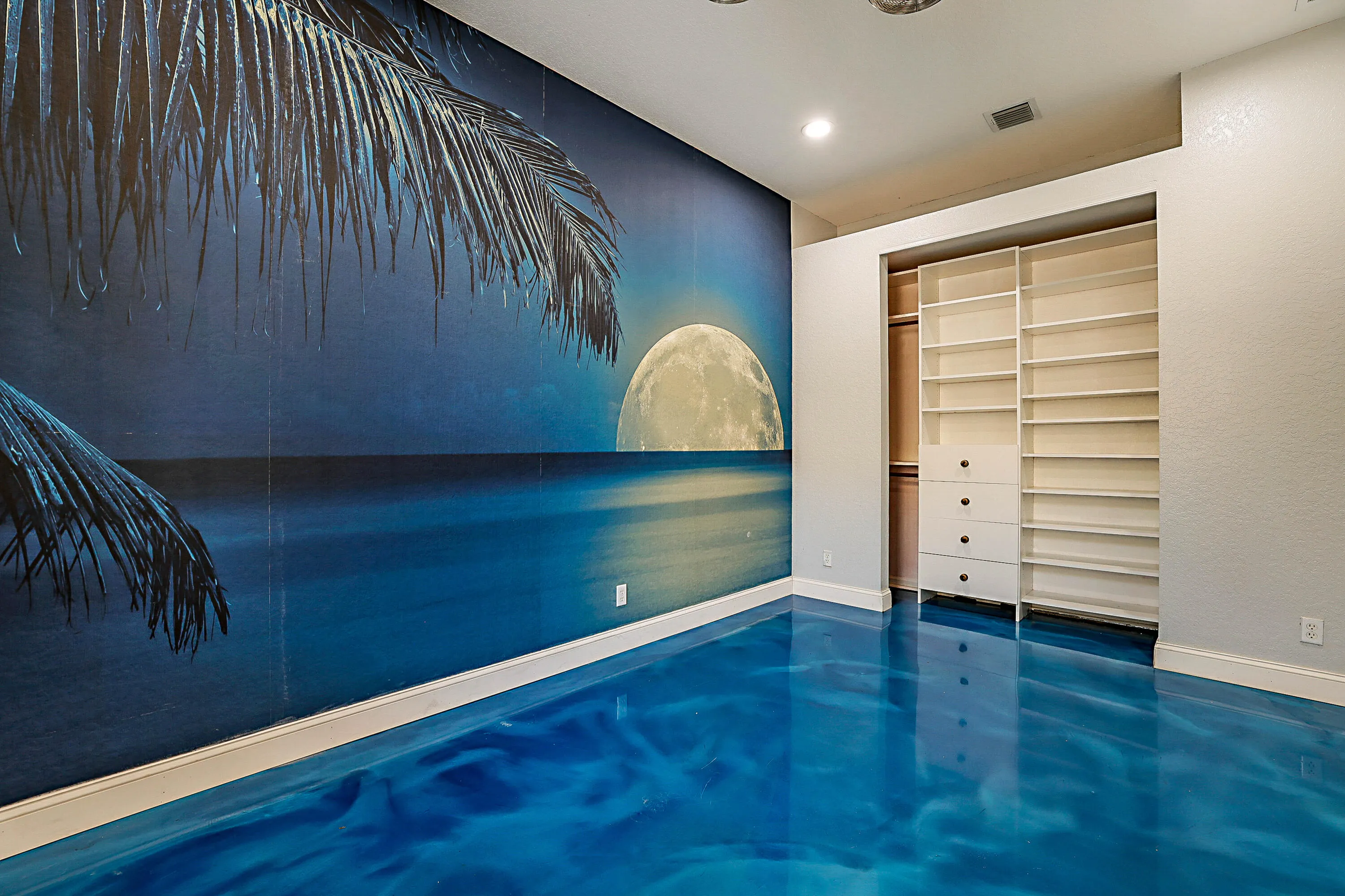 11618 MANATEE BAY Lane