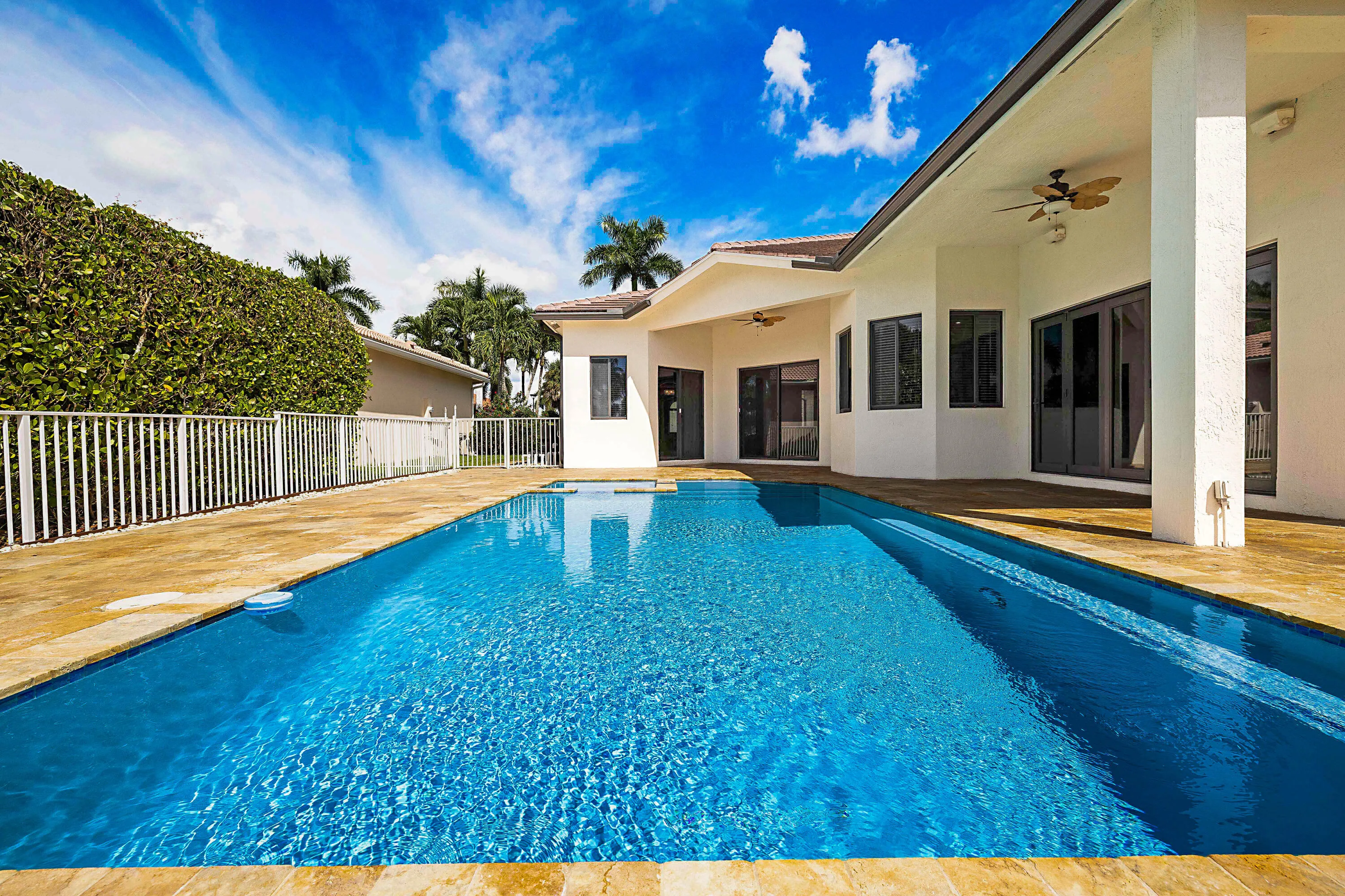 11618 MANATEE BAY Lane