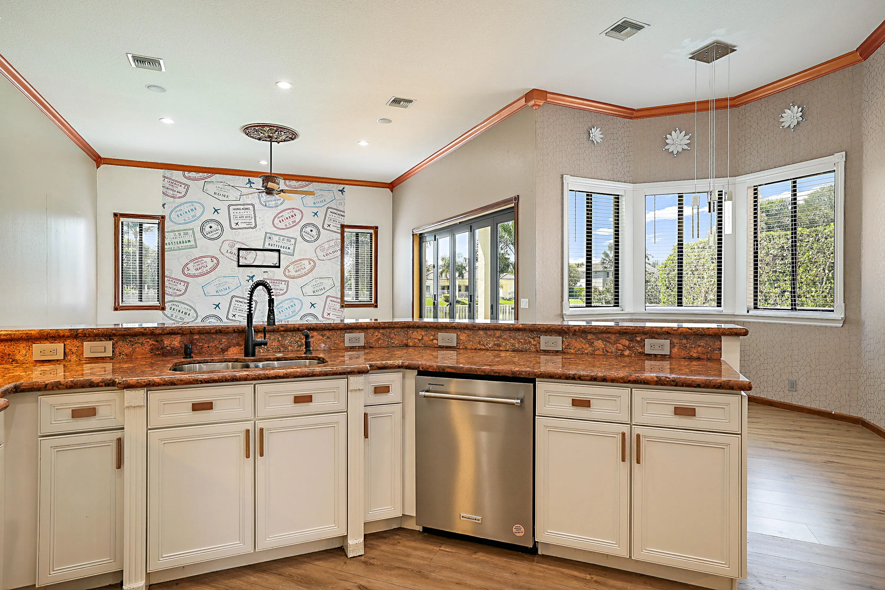 11618 MANATEE BAY Lane