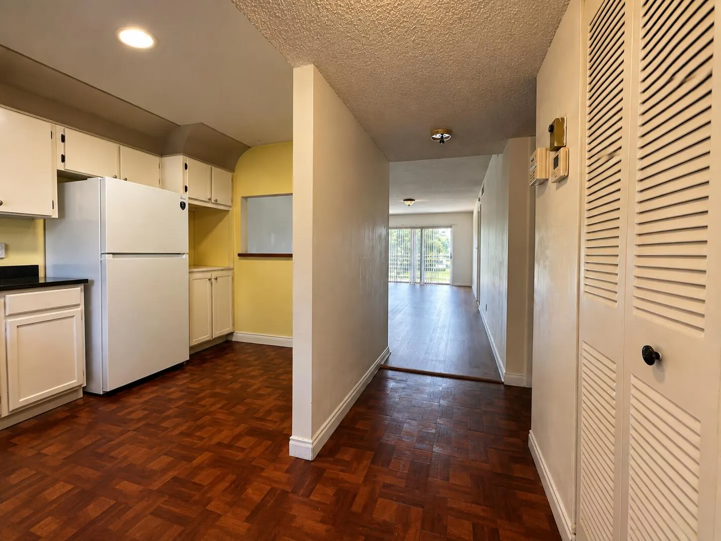 613 S STATE ROAD 7 #2F