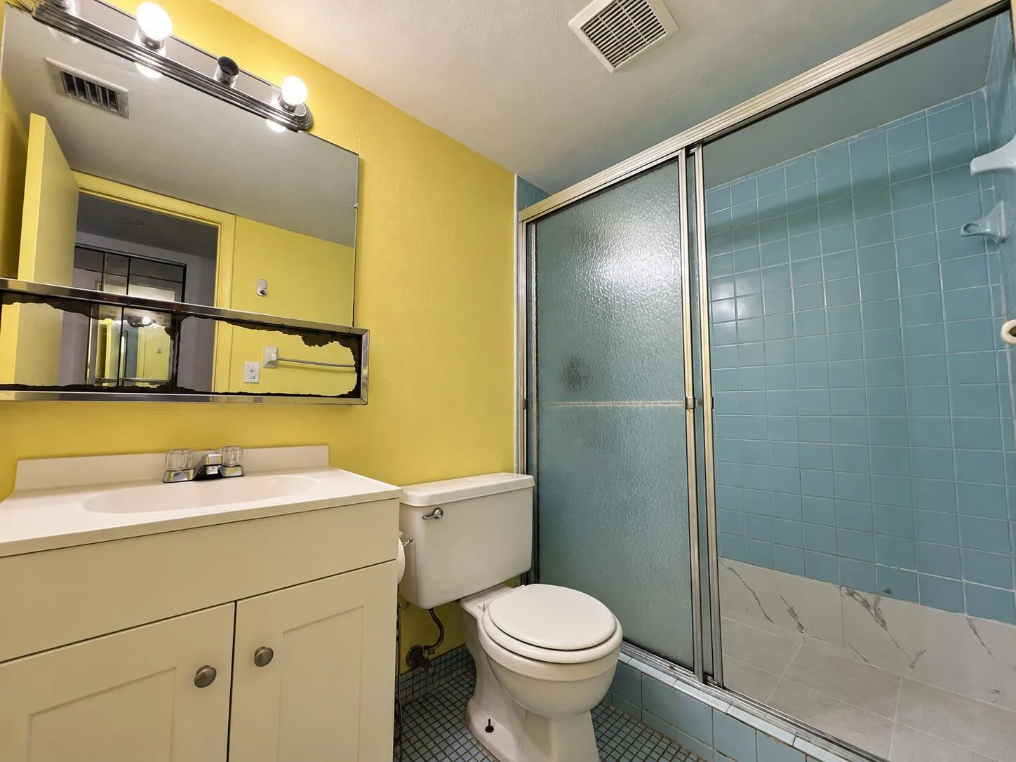 613 S STATE ROAD 7 #2F