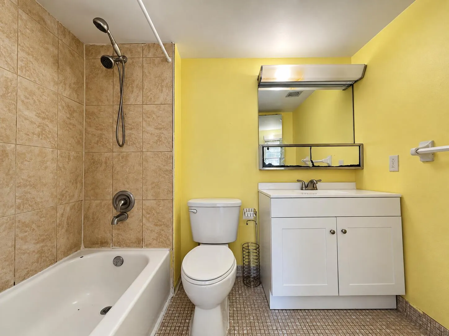 613 S STATE ROAD 7 #2F