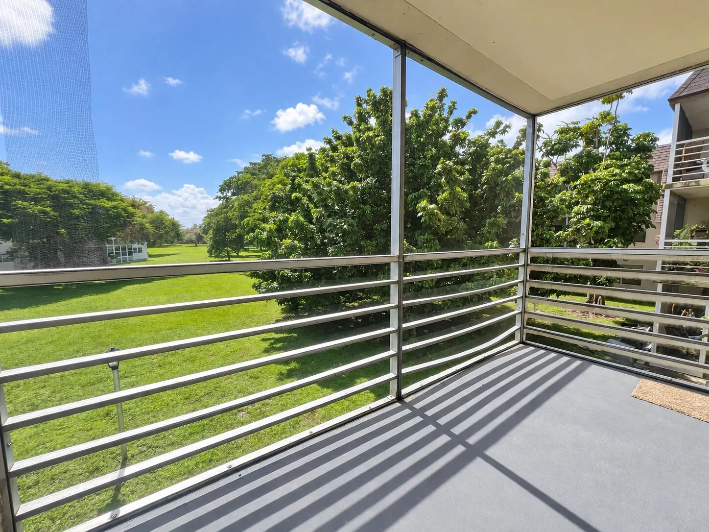 613 S STATE ROAD 7 #2F
