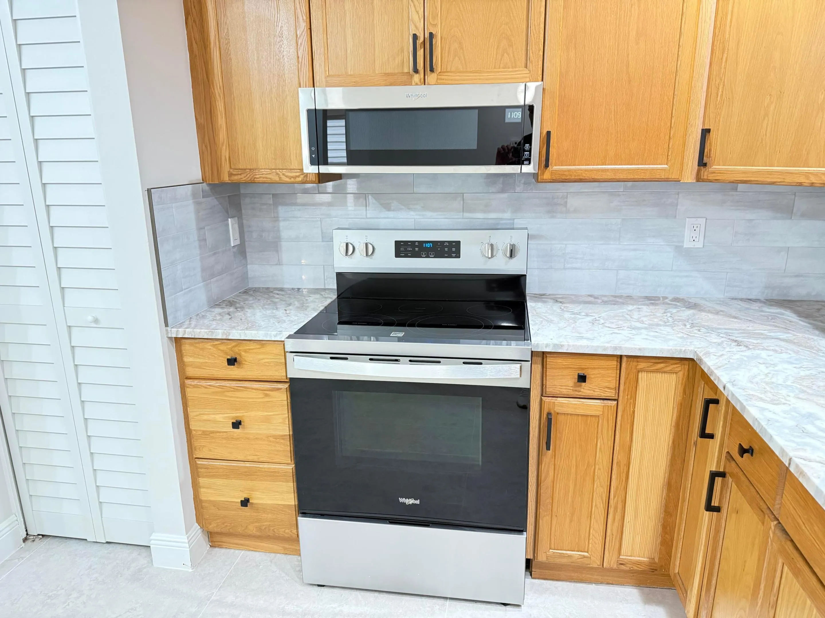 1065 MULBERRY Place