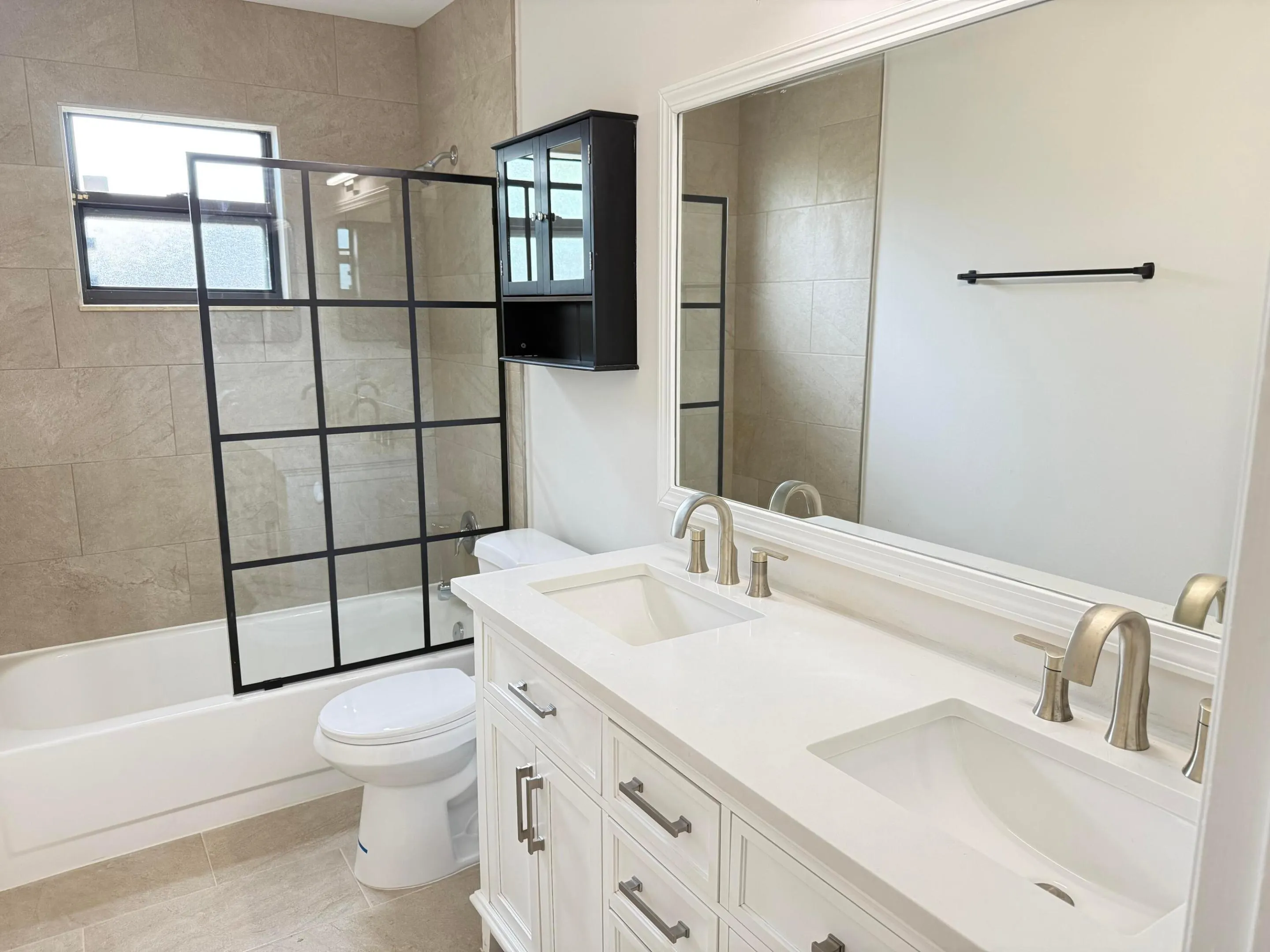 1065 MULBERRY Place