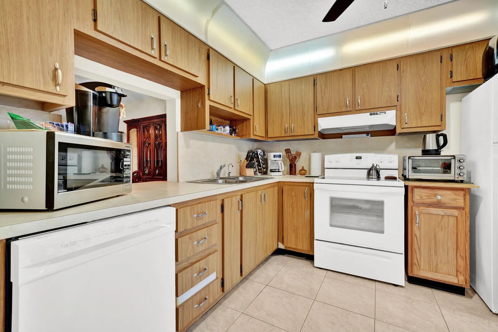 815 SALEM Lane