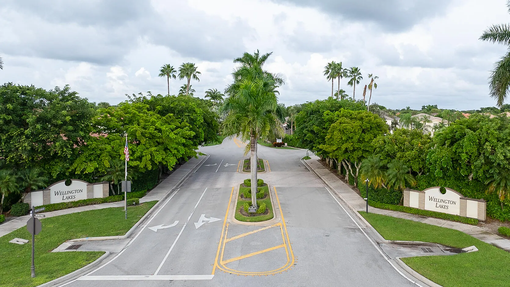 1790 PIERSIDE Circle