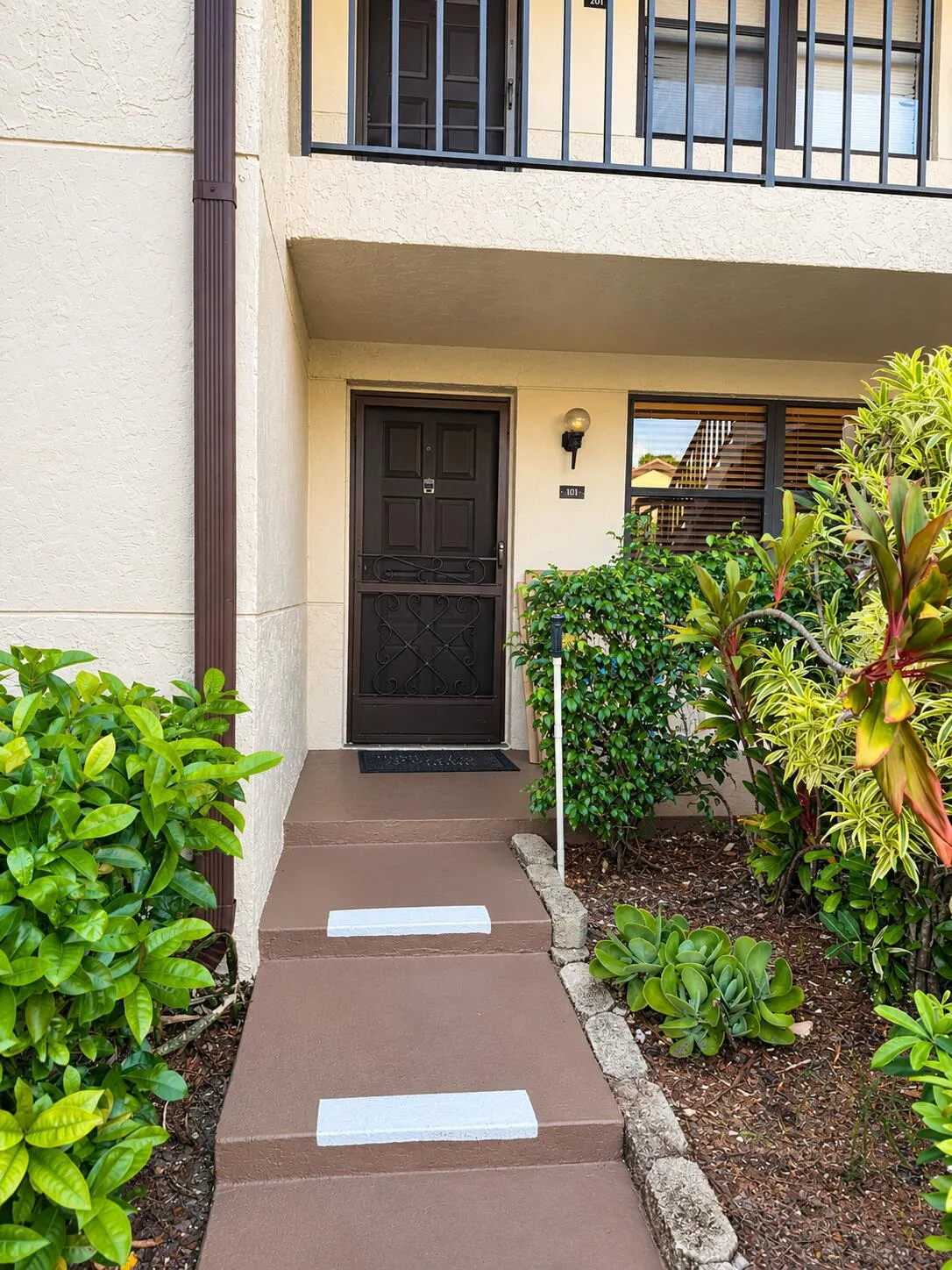 7642 Tahiti Lane #101