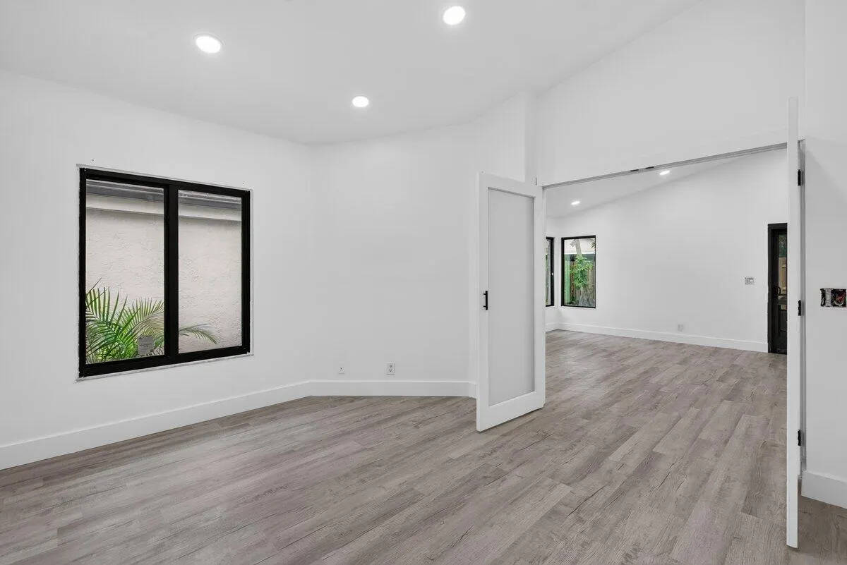 3360 NW 22ND Court