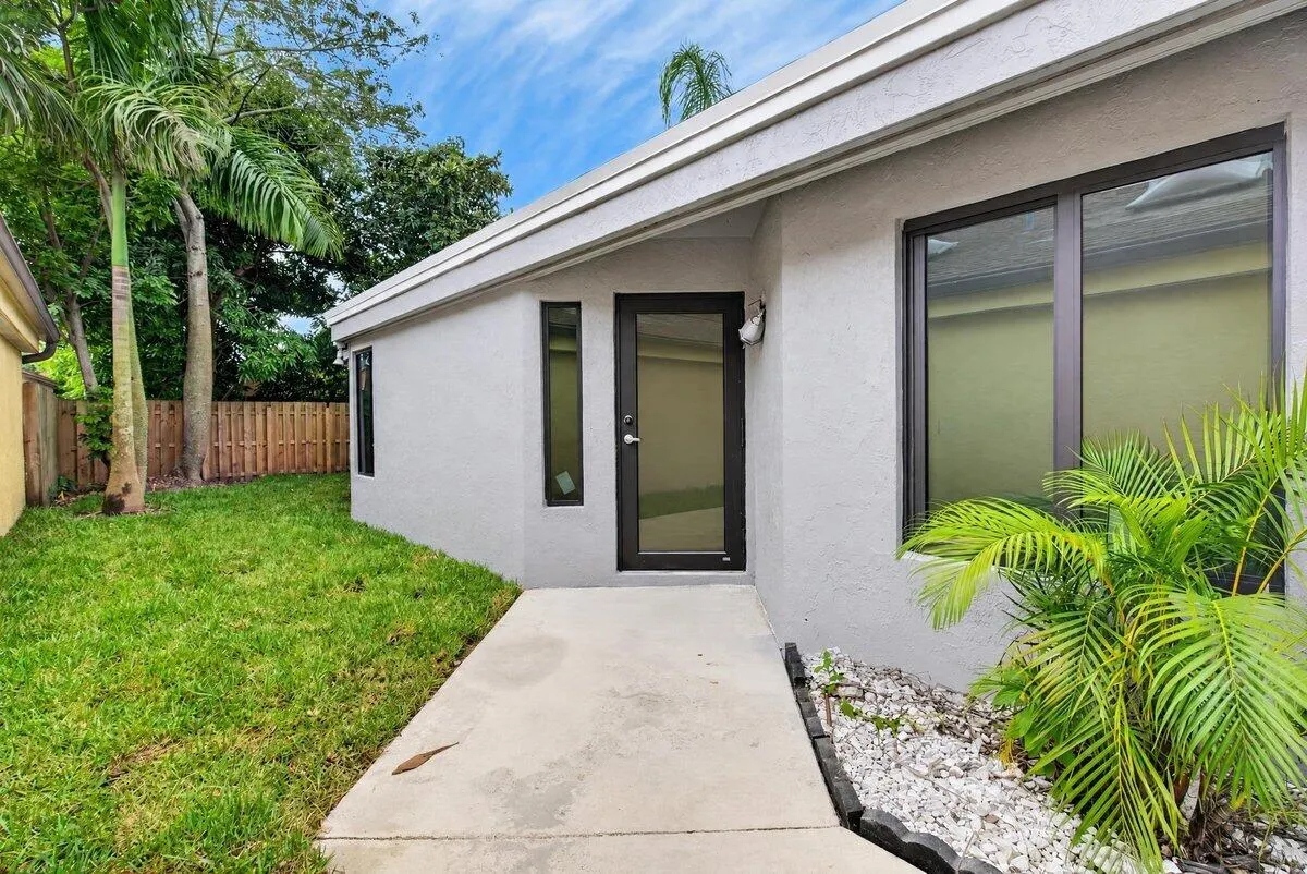3360 NW 22ND Court