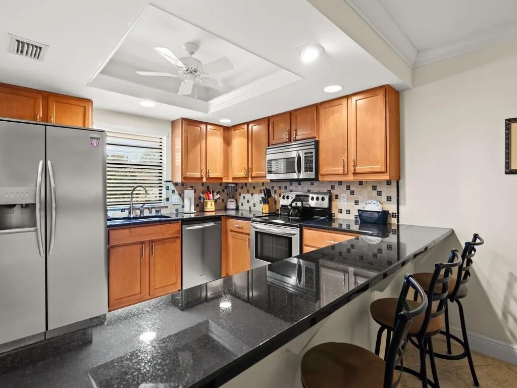 400 18TH Street #B6