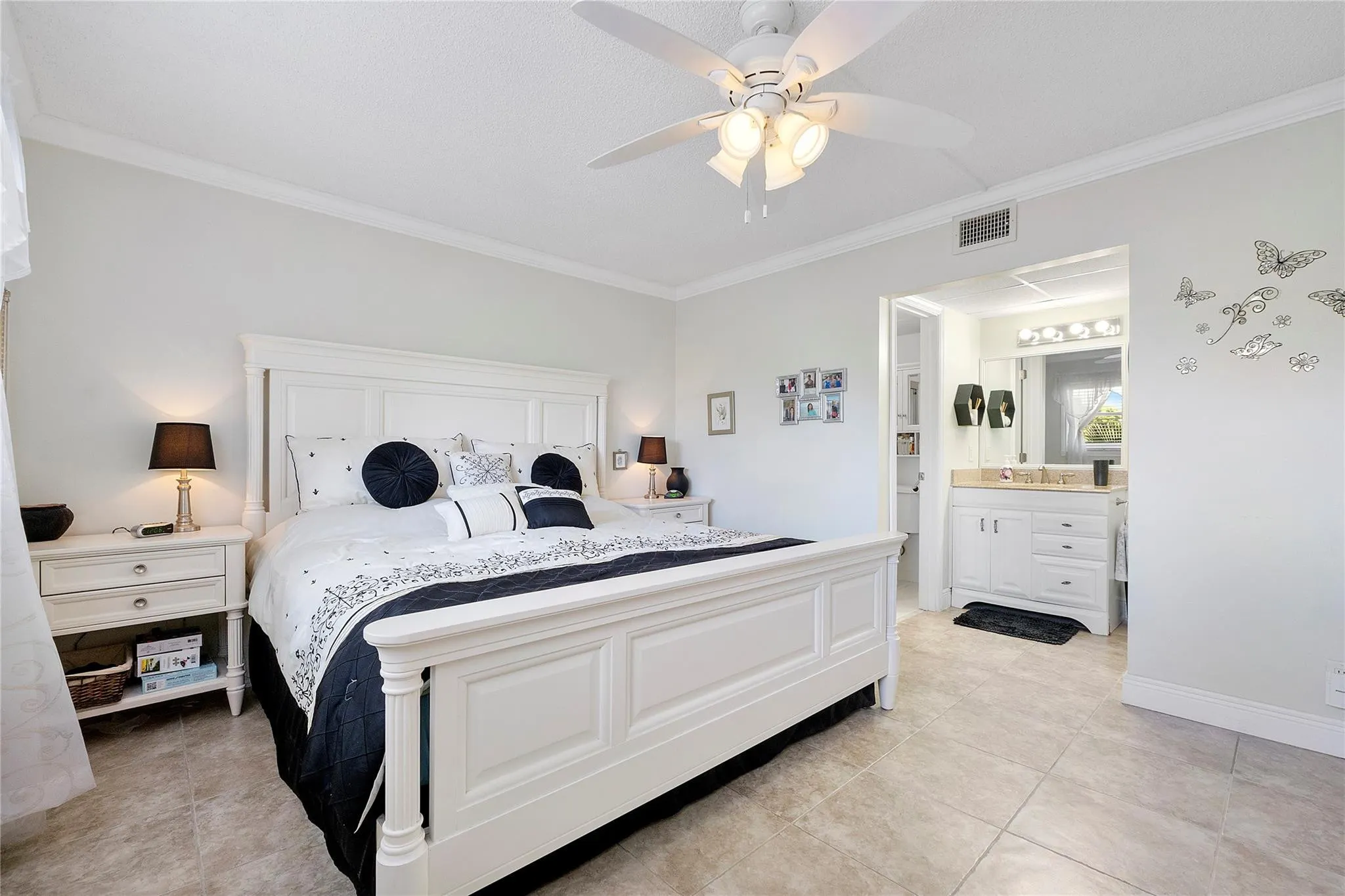 7807 GOLF CIR Drive #211