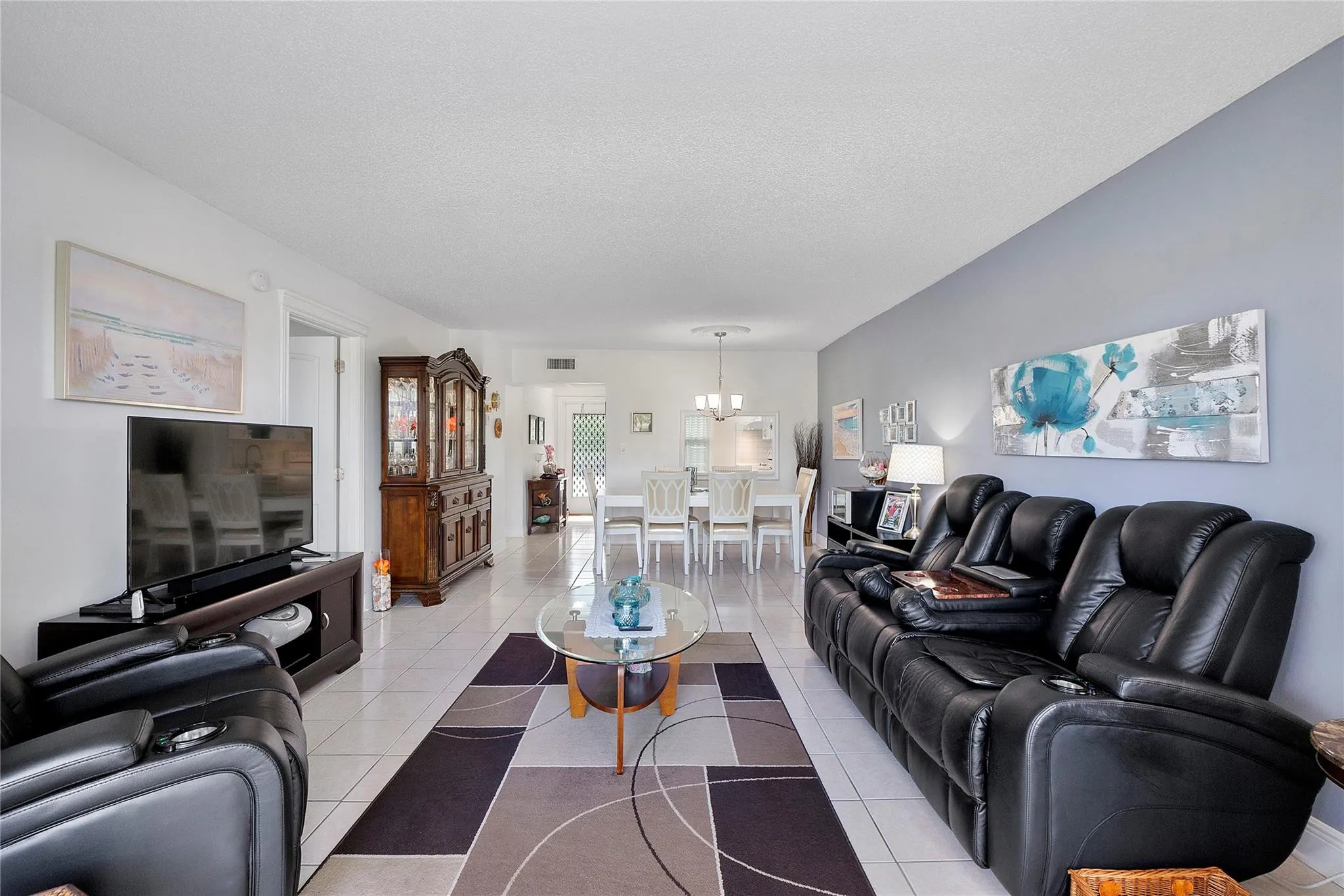 7807 GOLF CIR Drive #211
