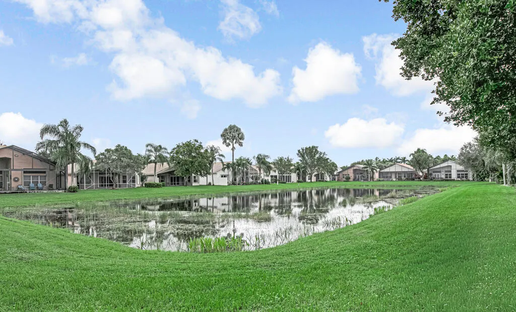 7546 Pebble Shores Terrace