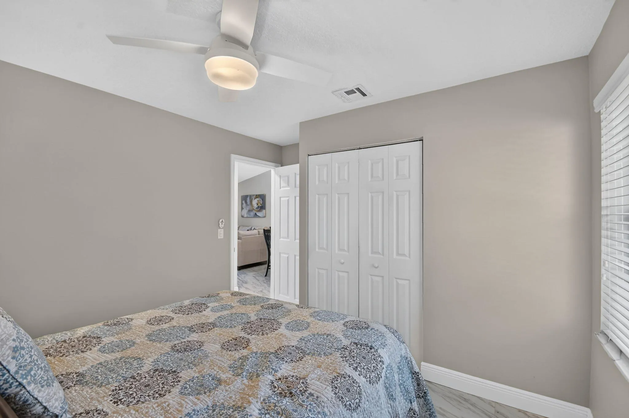4570 LUCERNE LAKES Boulevard E #203
