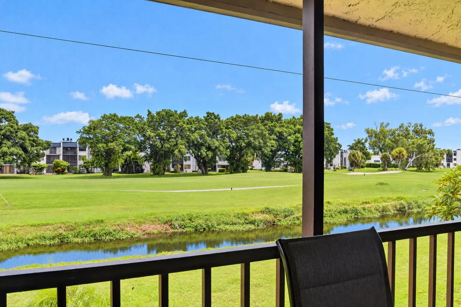 4570 LUCERNE LAKES Boulevard E #203