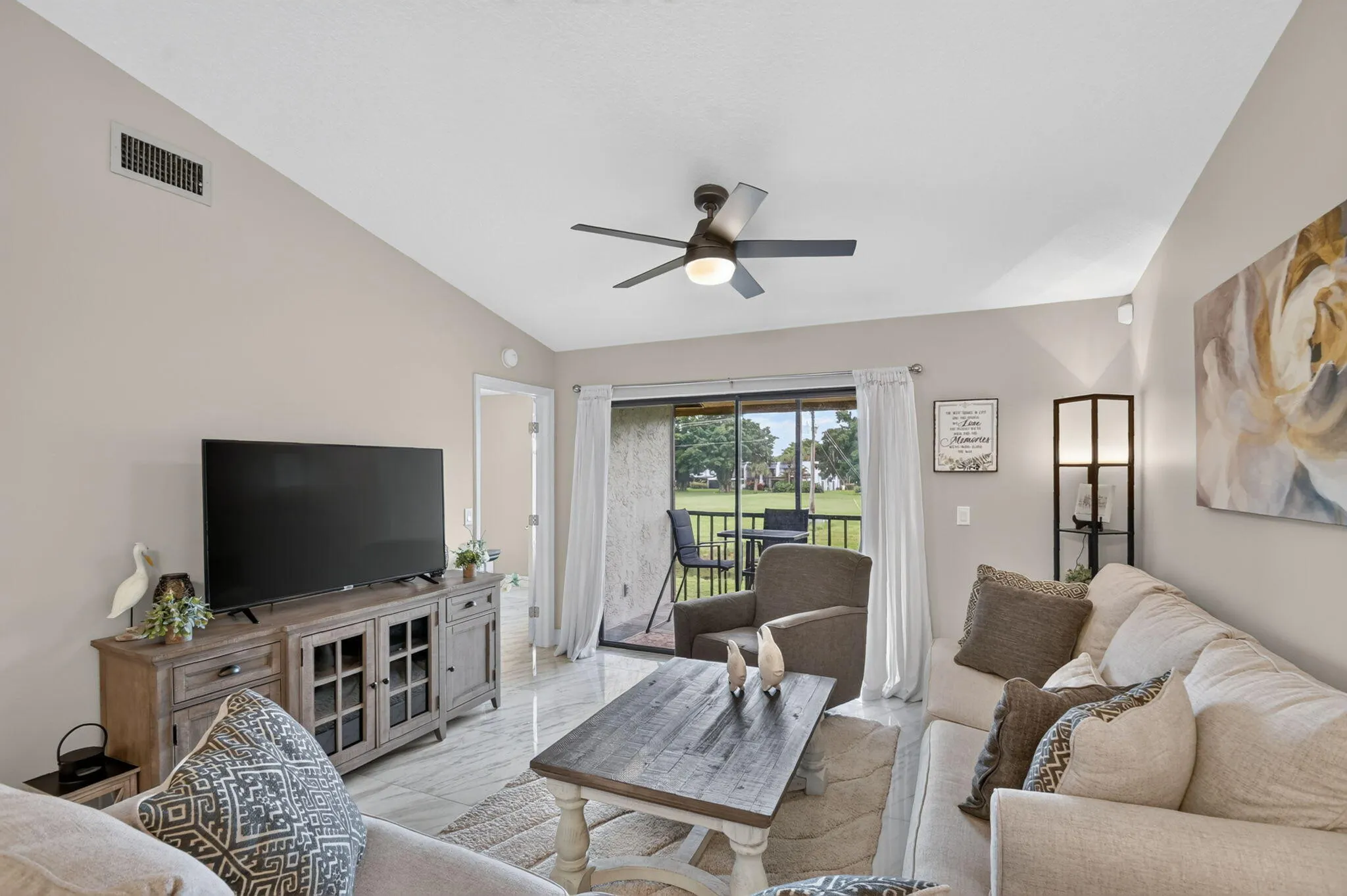 4570 LUCERNE LAKES Boulevard E #203