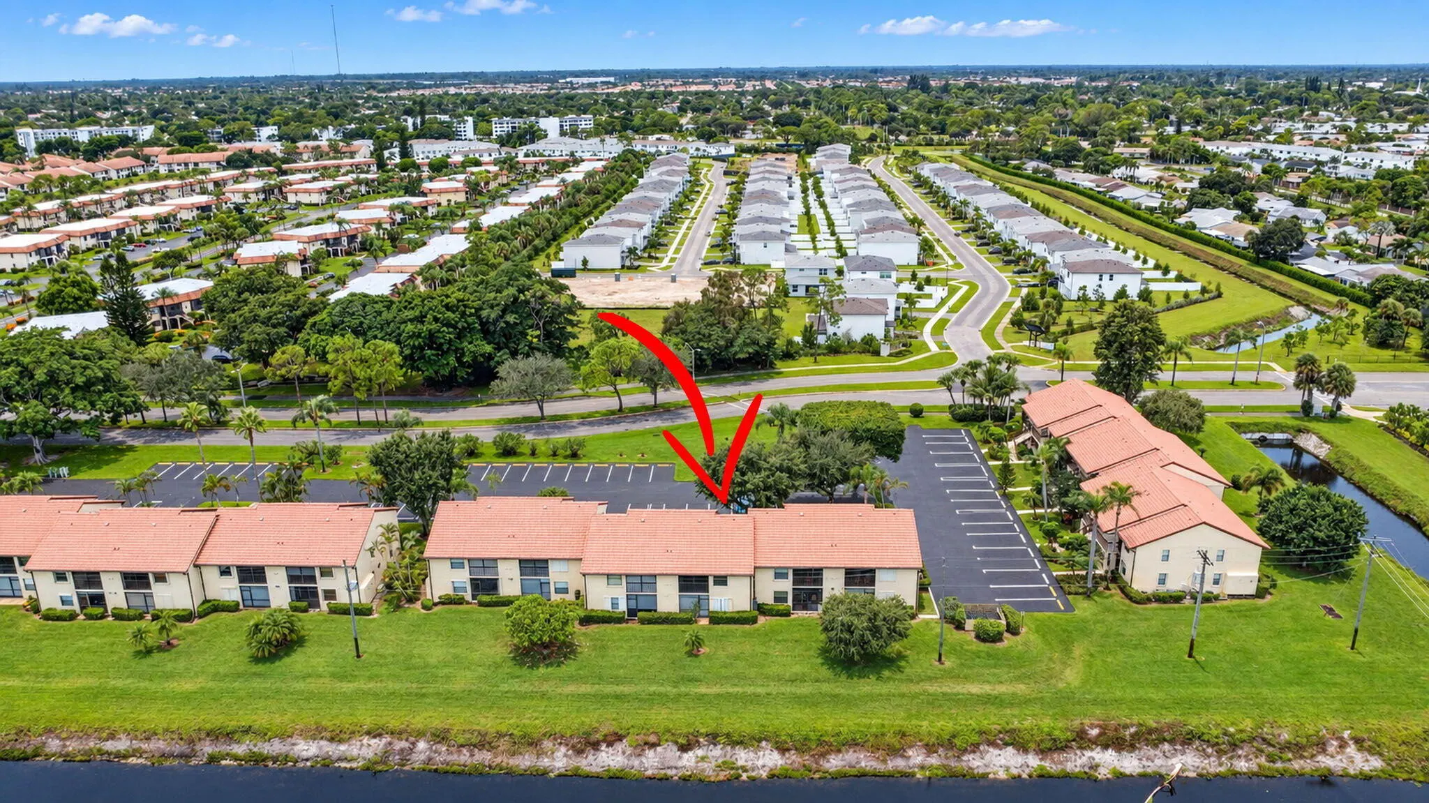 4570 LUCERNE LAKES Boulevard E #203