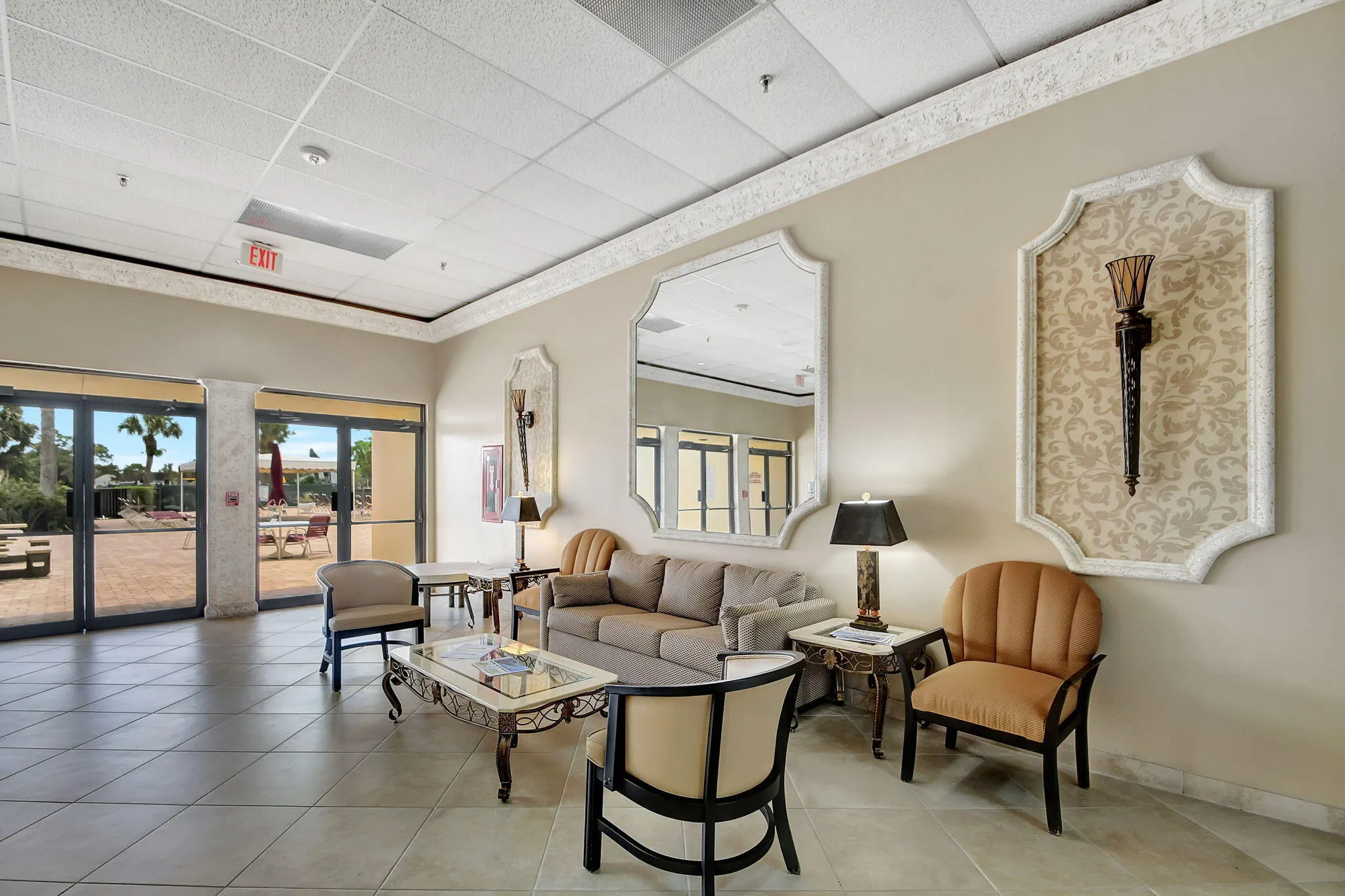 4570 LUCERNE LAKES Boulevard E #203
