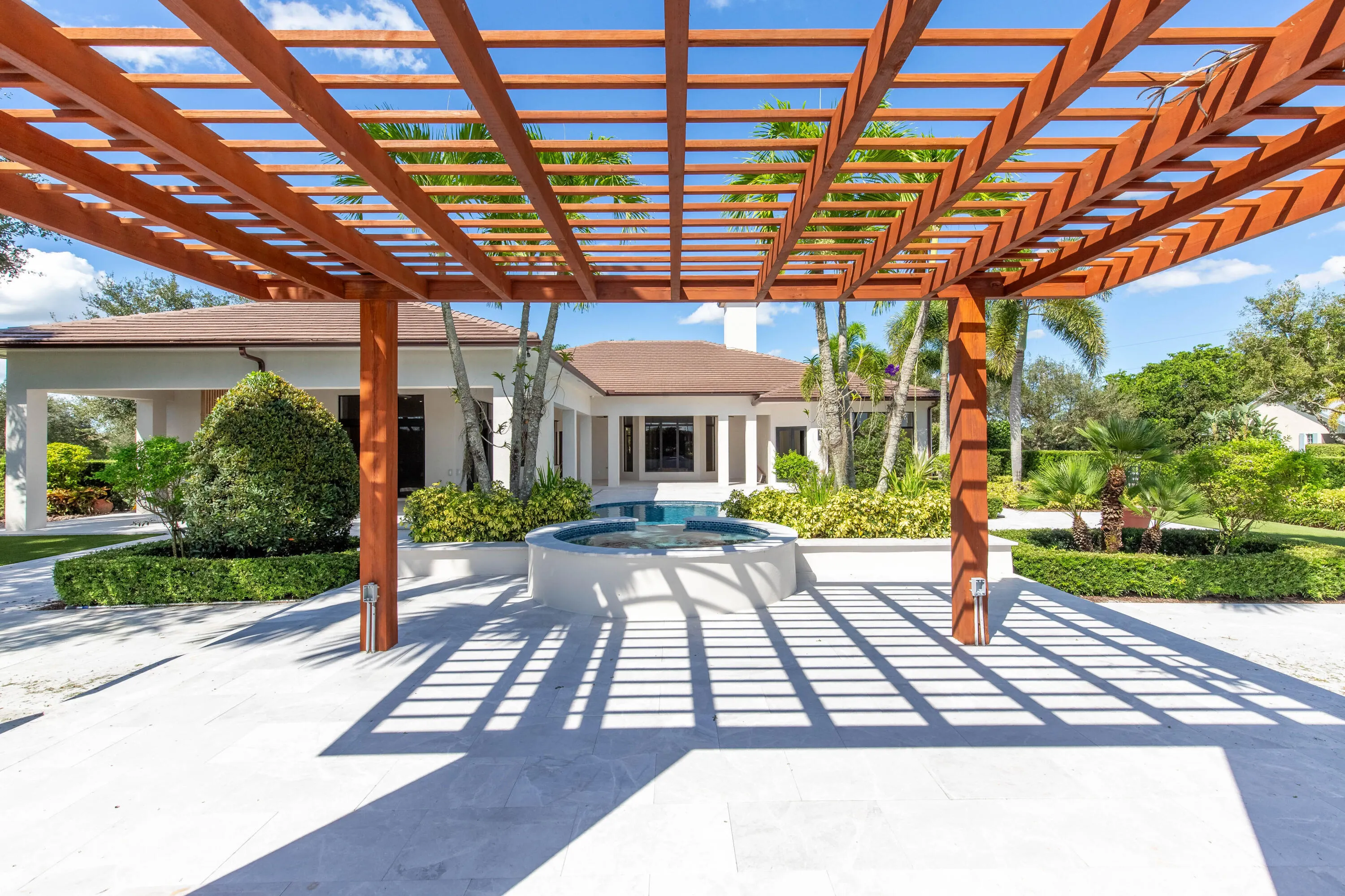 15448 SUNNYLAND Lane