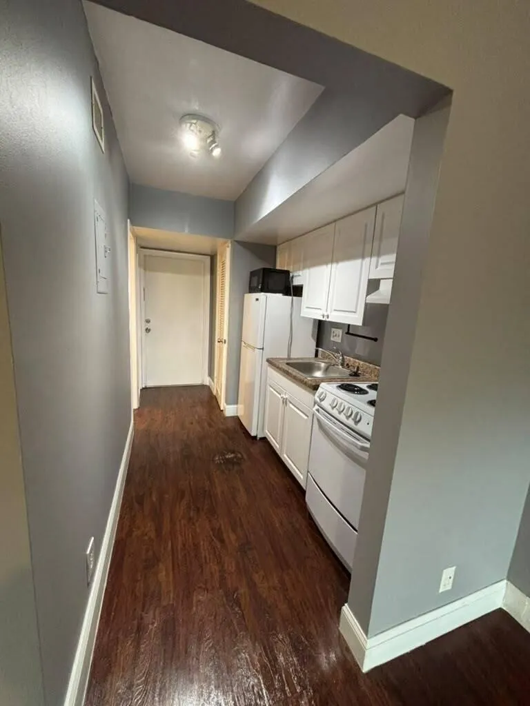 636 NW 13th Street #22