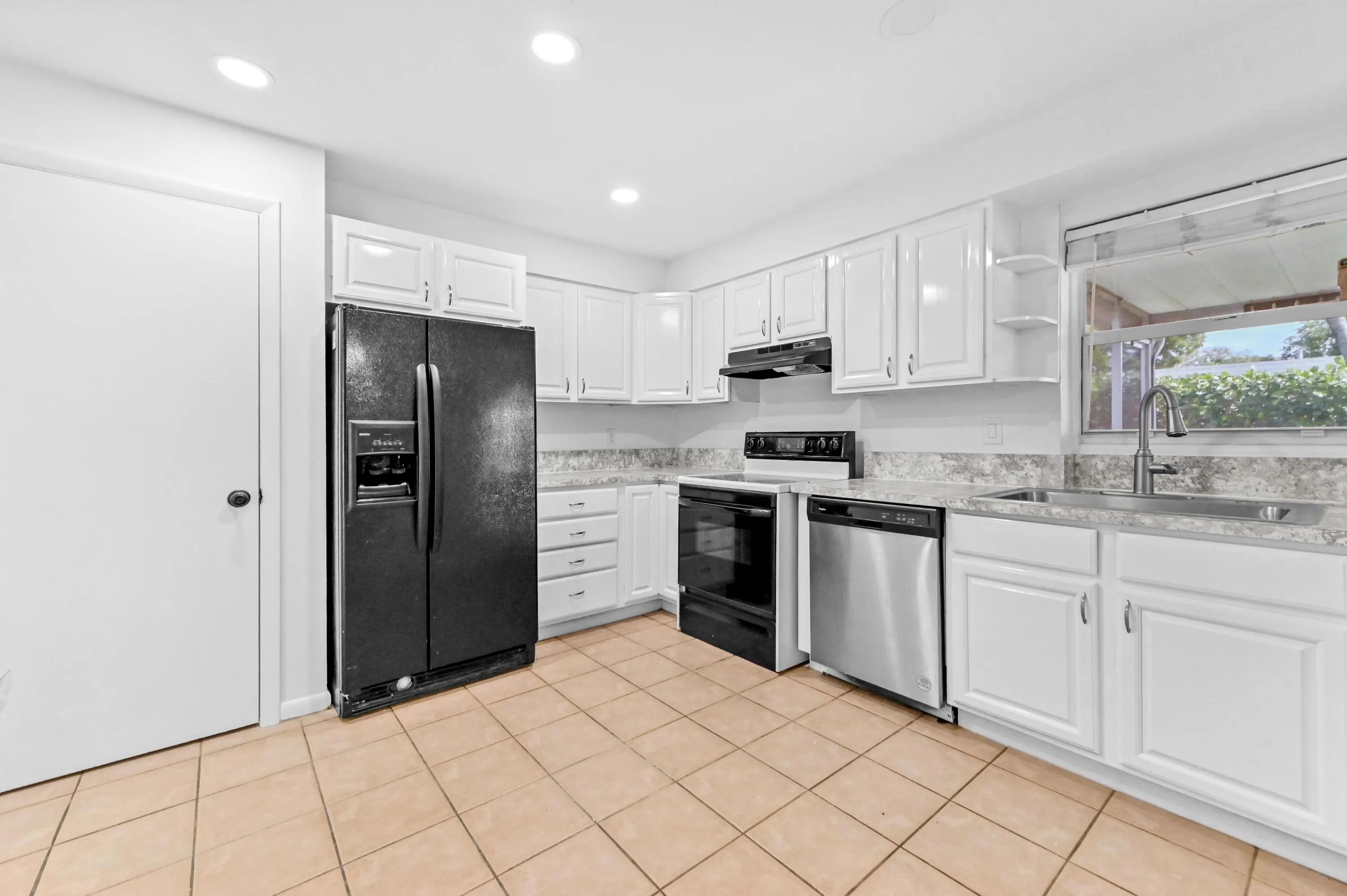 6575 NW 3rd Street