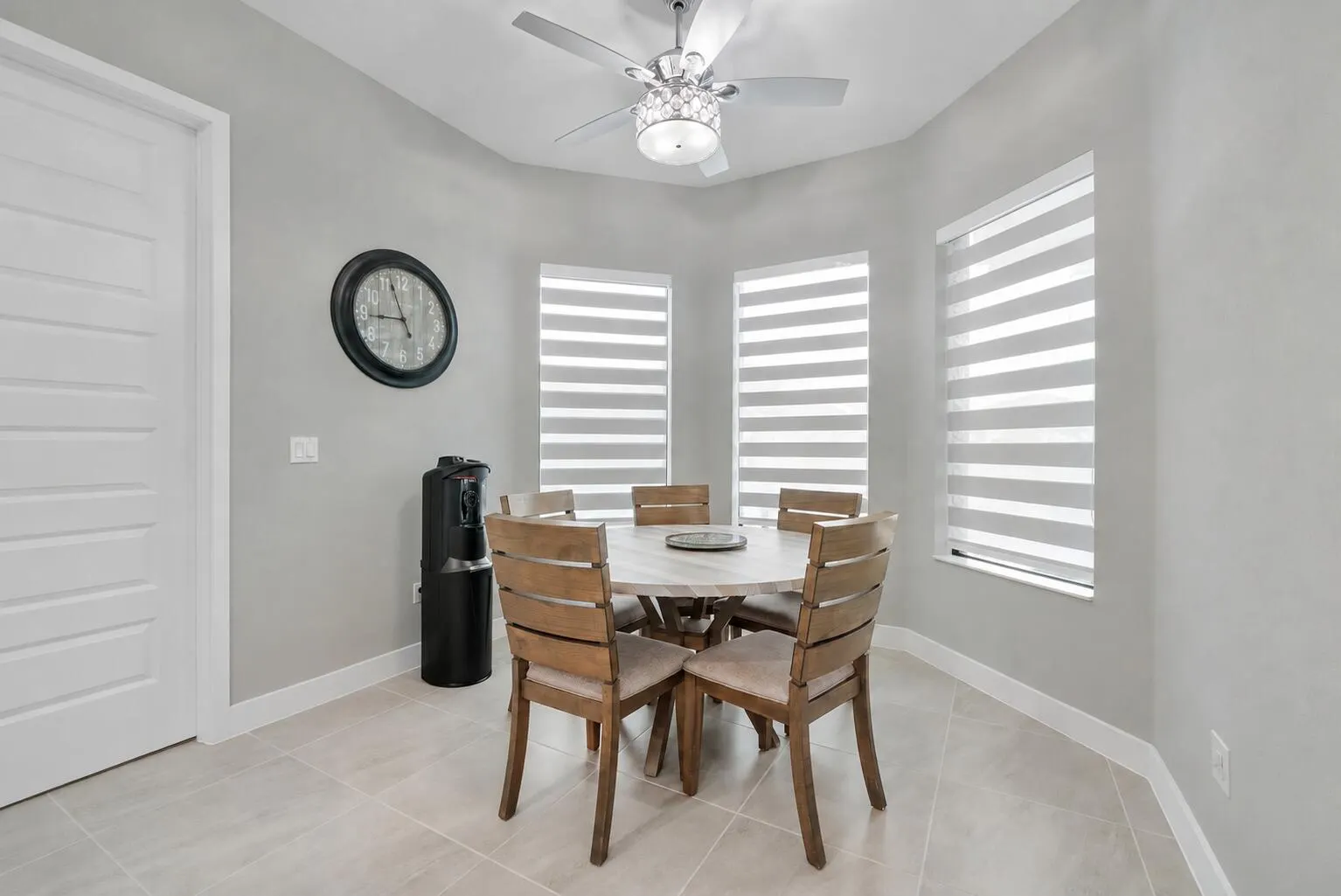 10733 AQUA Court