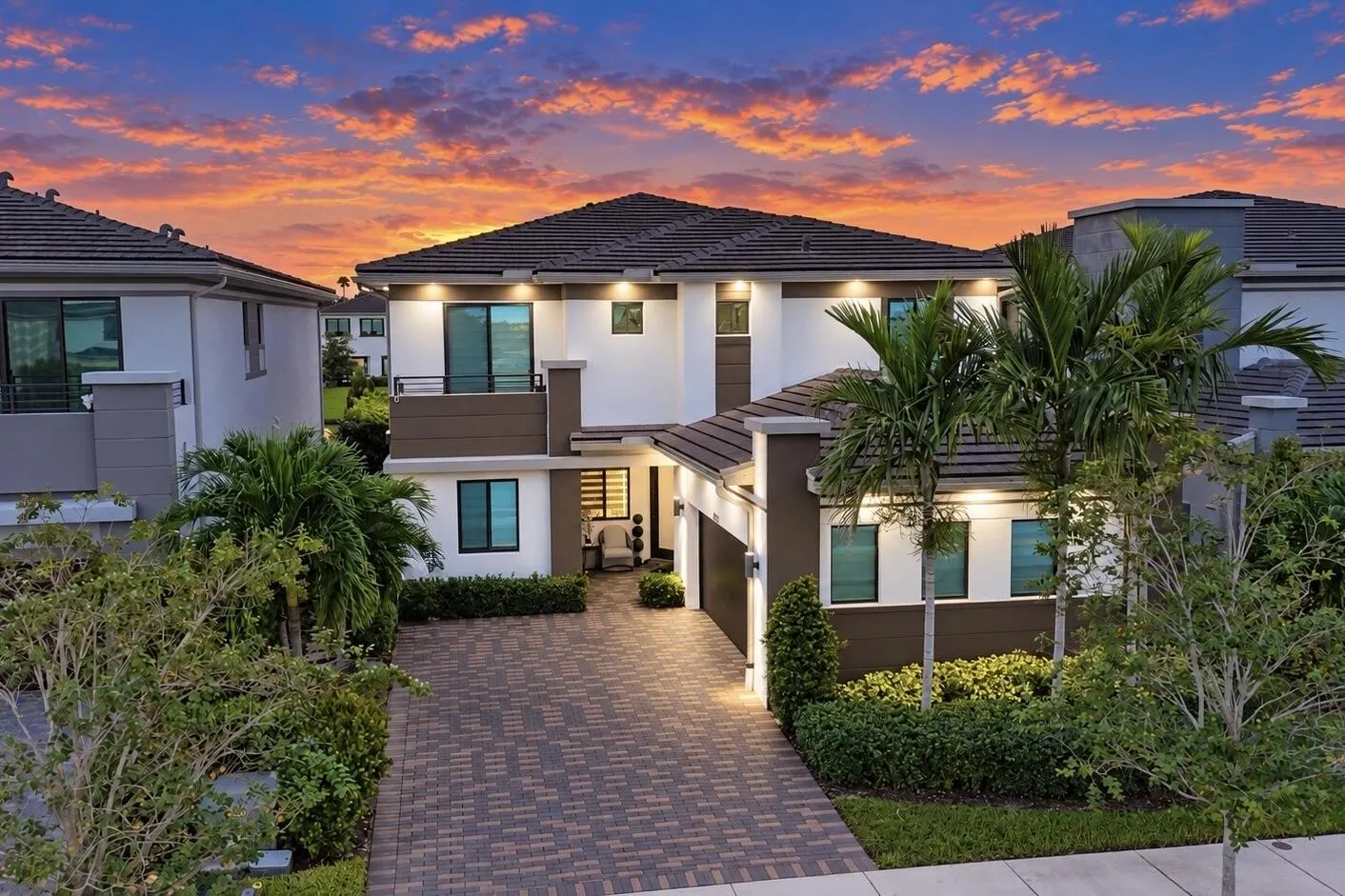 10733 AQUA Court
