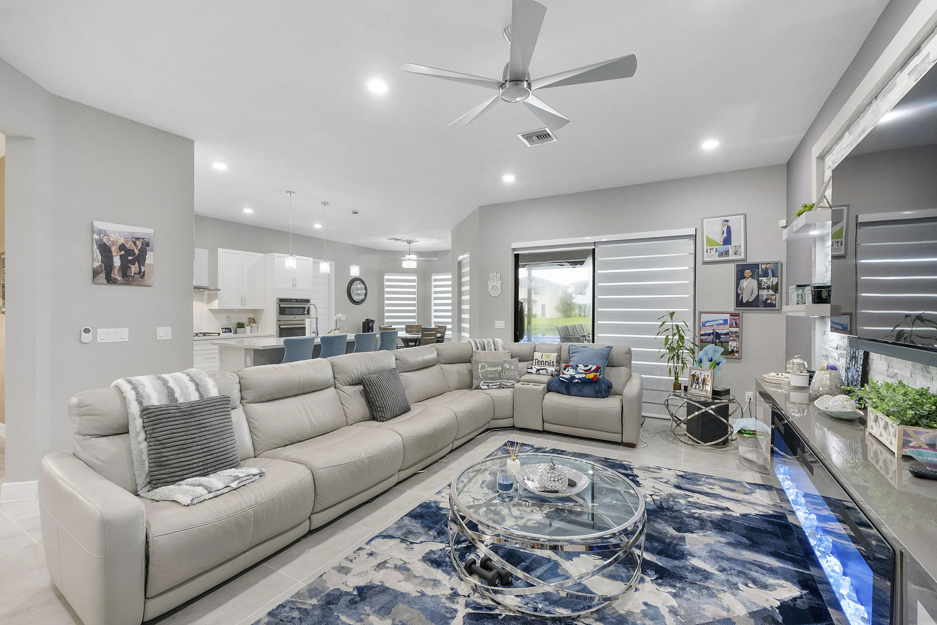 10733 AQUA Court