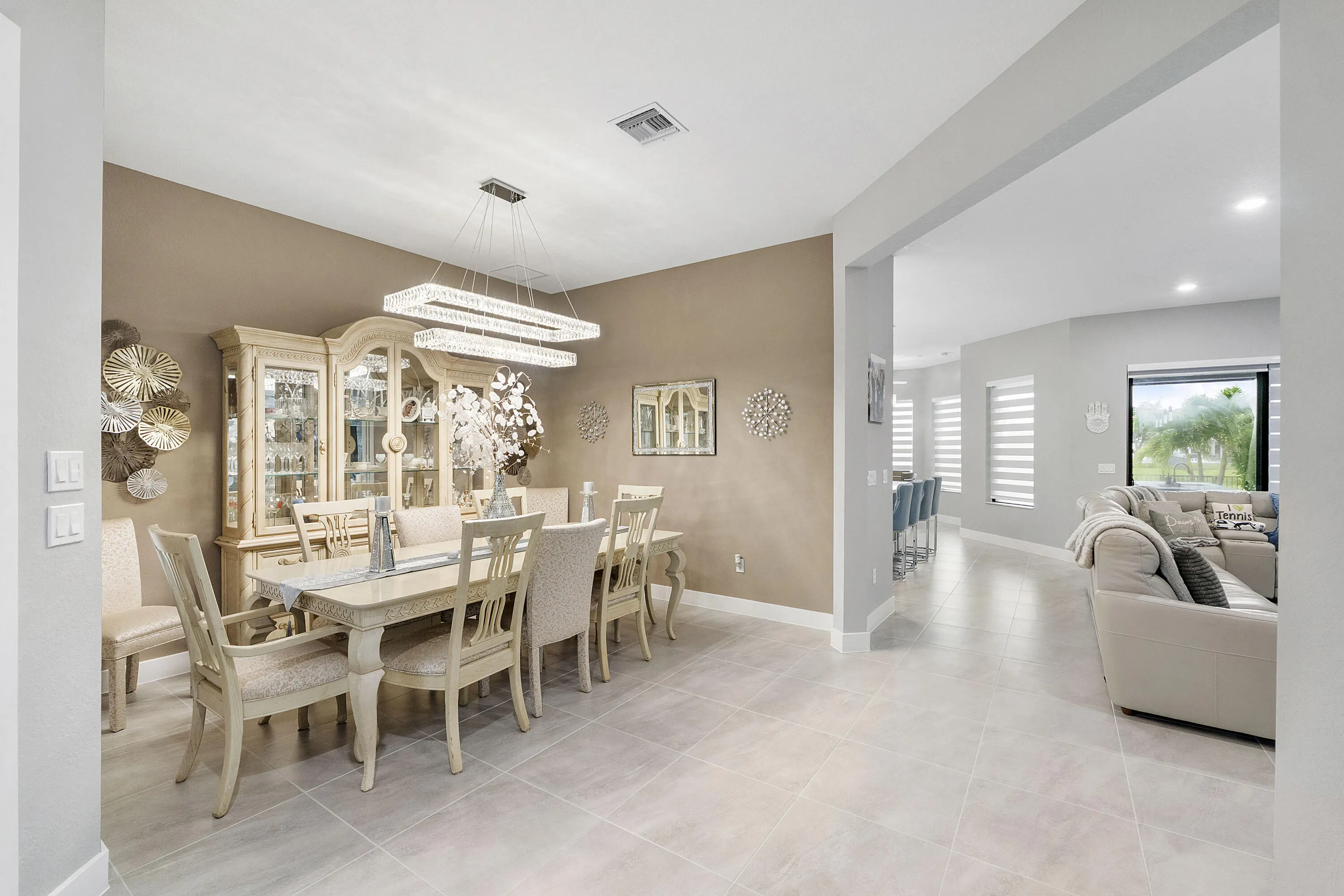 10733 AQUA Court