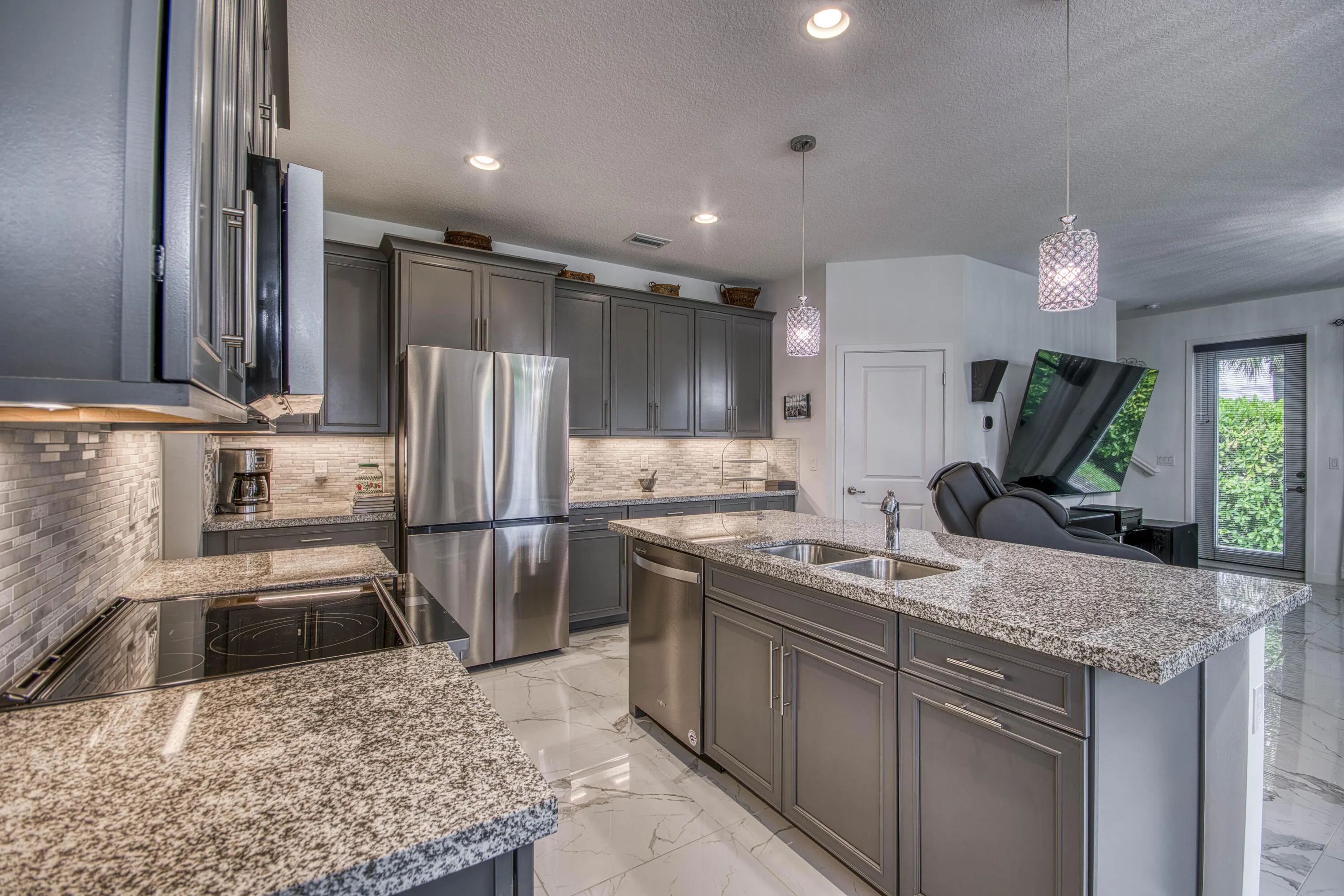 8635 Antarus Drive