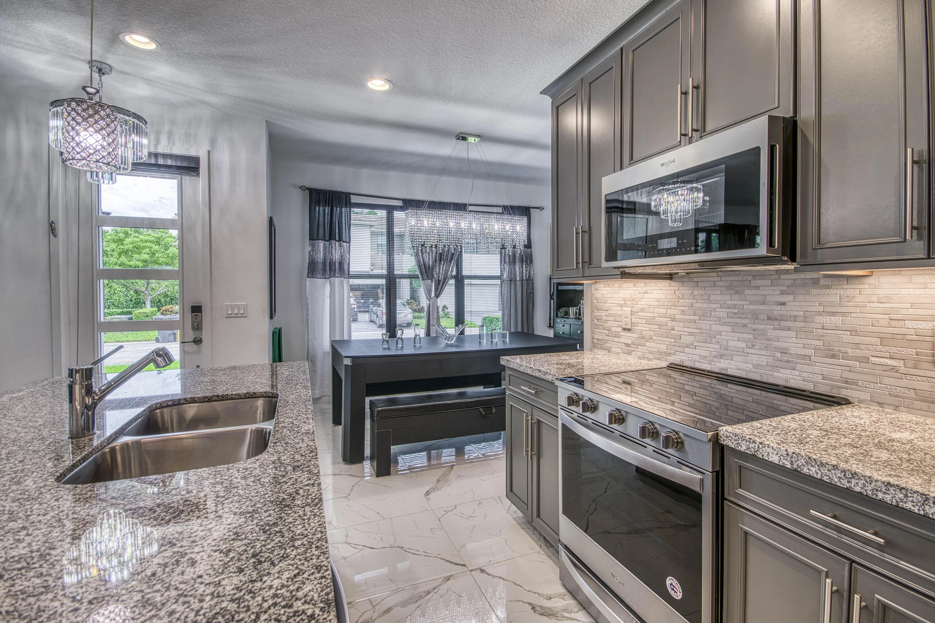 8635 Antarus Drive
