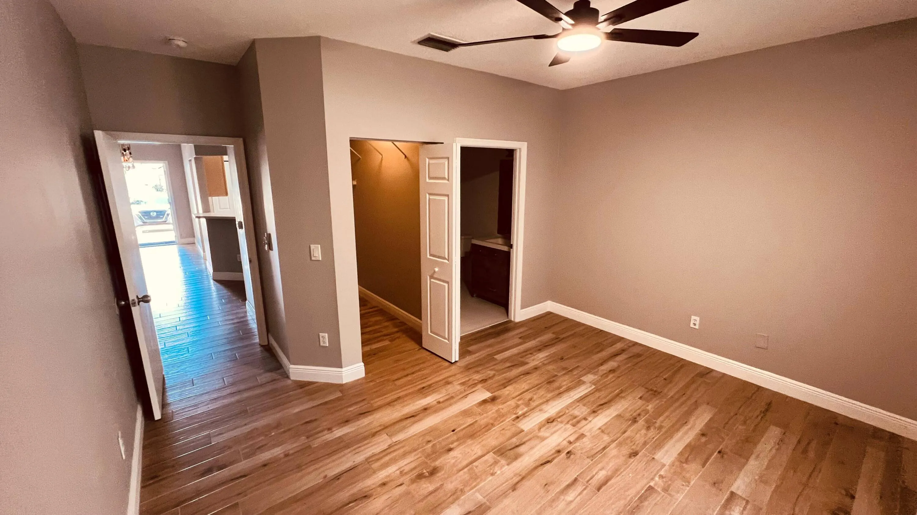 4737 SW 13th Court #4737