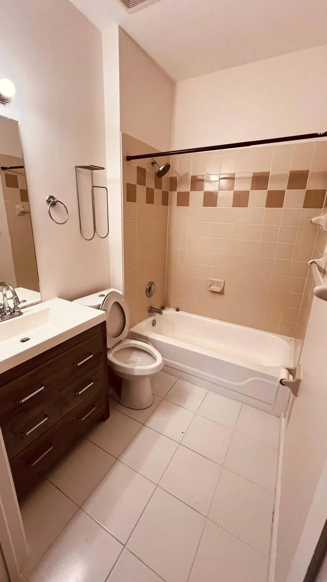 4737 SW 13th Court #4737