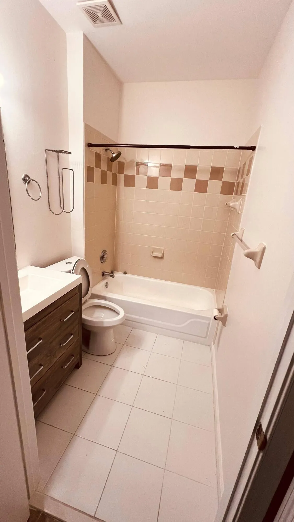 4737 SW 13th Court #4737