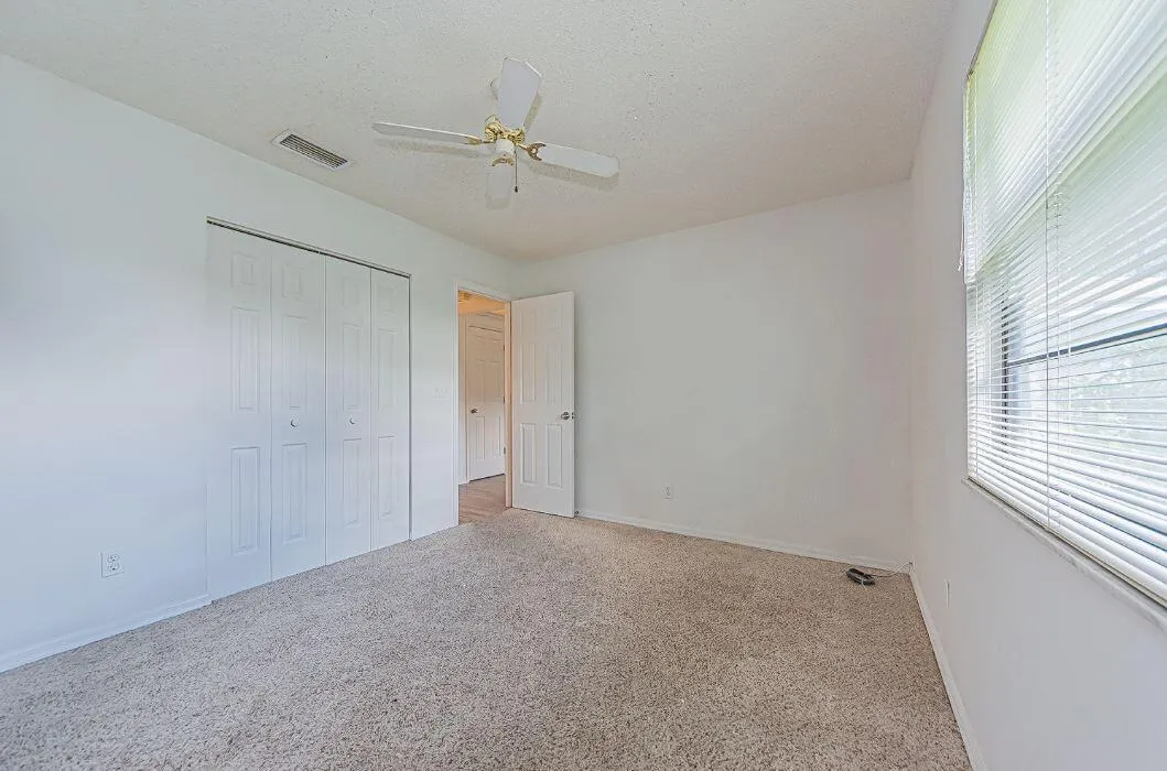 1636 20th Place SW
