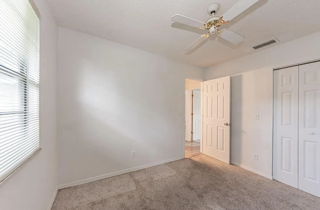 1636 20th Place SW