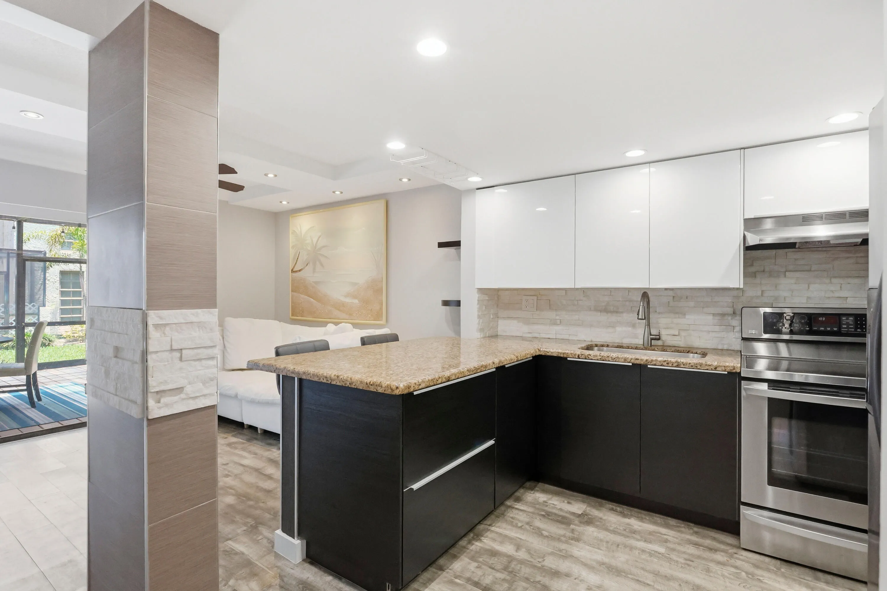 721 SE 1st Way #C11