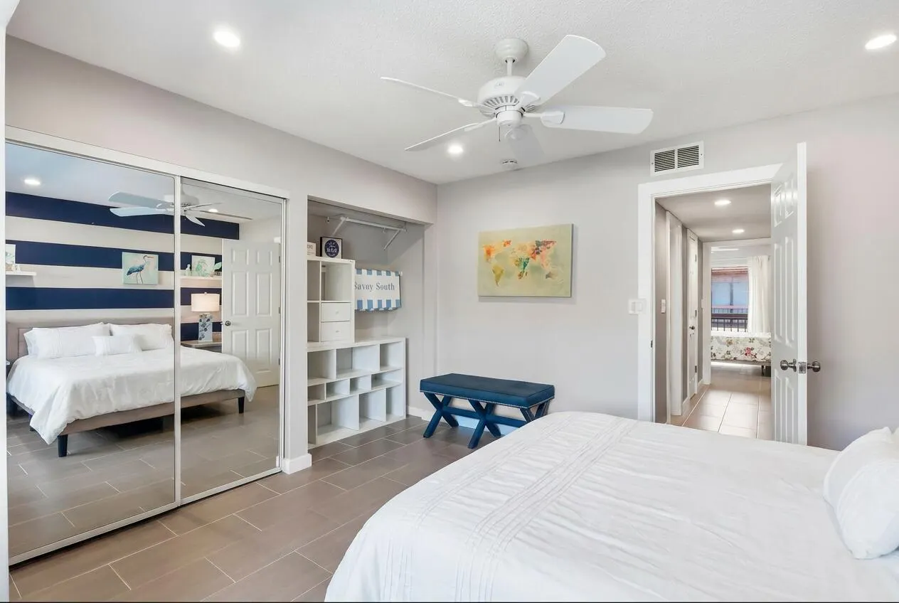 721 SE 1st Way #C11