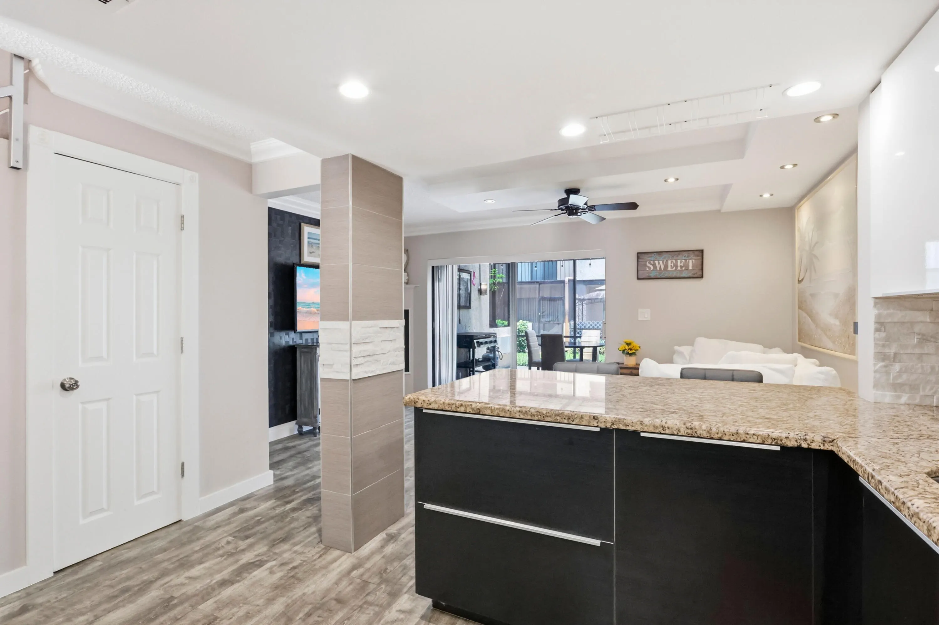 721 SE 1st Way #C11