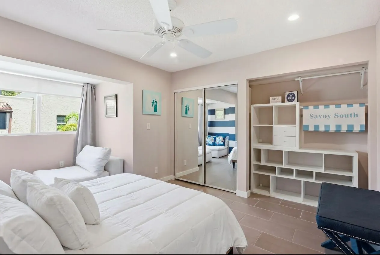 721 SE 1st Way #C11