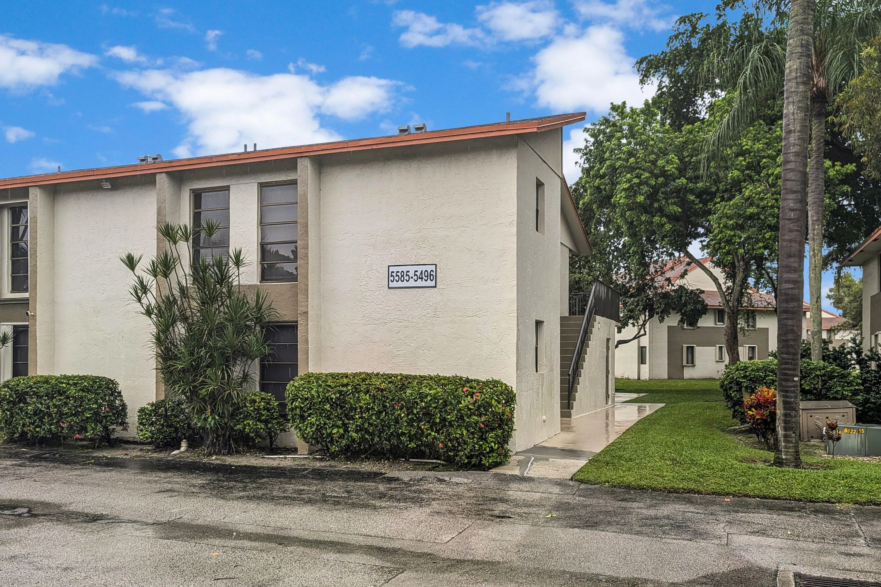 5486 COURTYARD Drive #5486