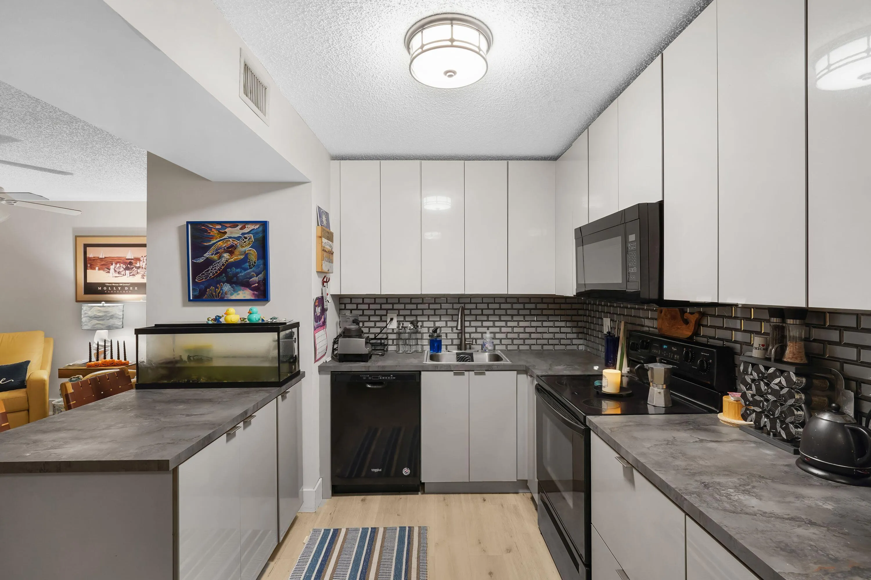 5486 COURTYARD Drive #5486
