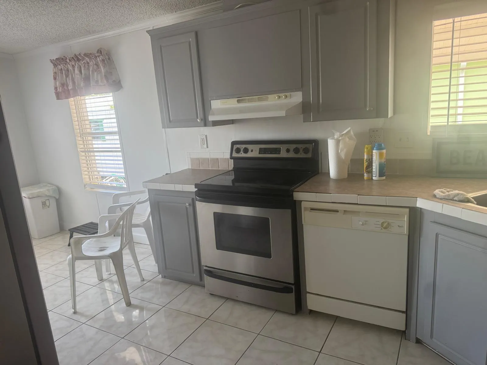 8267 SE SWAN Avenue SE #8267