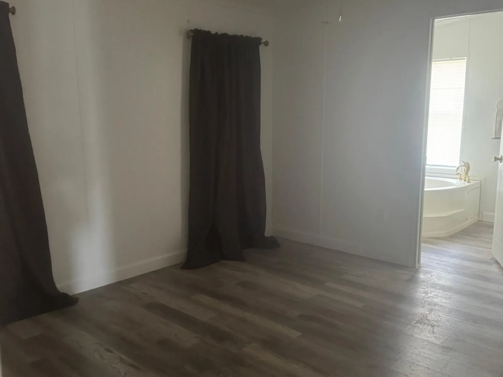 8267 SE SWAN Avenue SE #8267