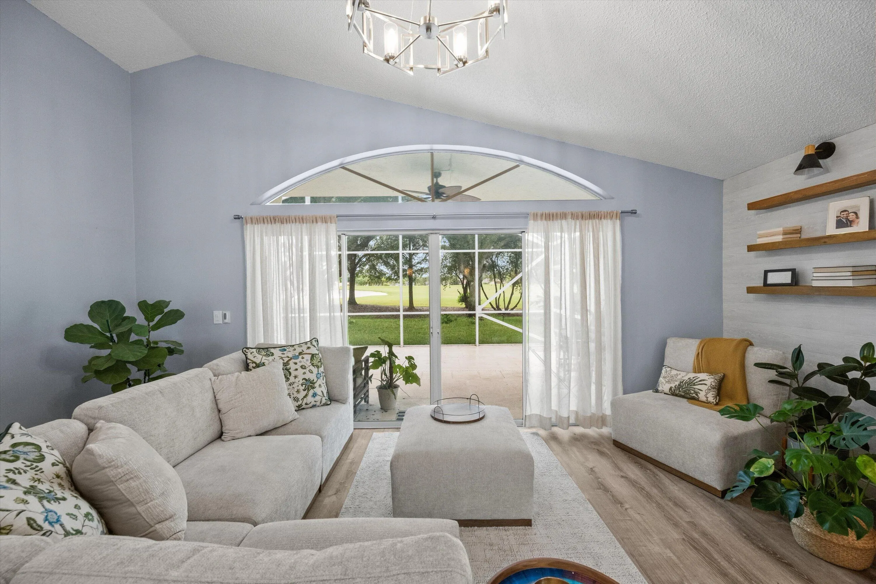 1610 LAKEFIELD NORTH Court