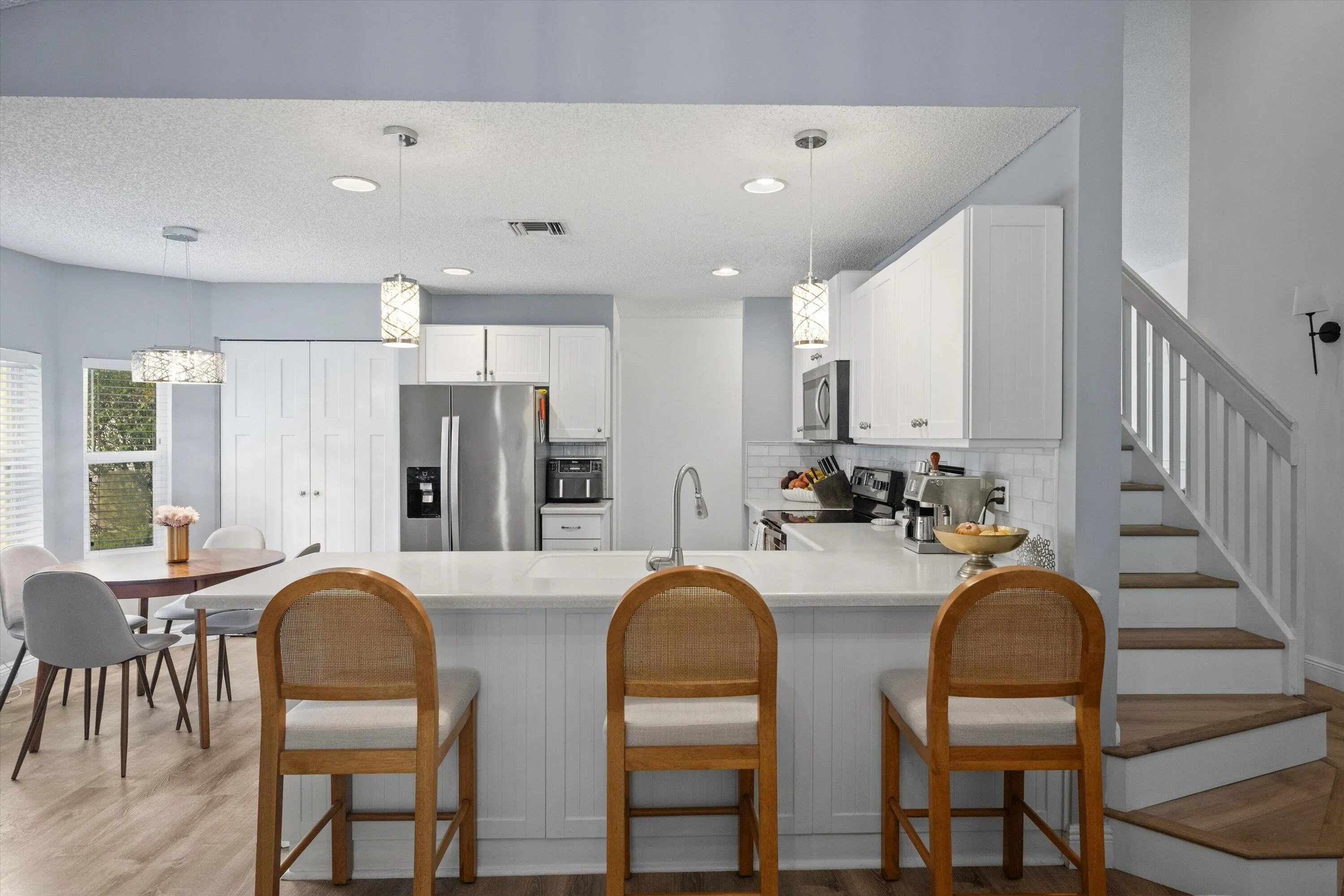 1610 LAKEFIELD NORTH Court